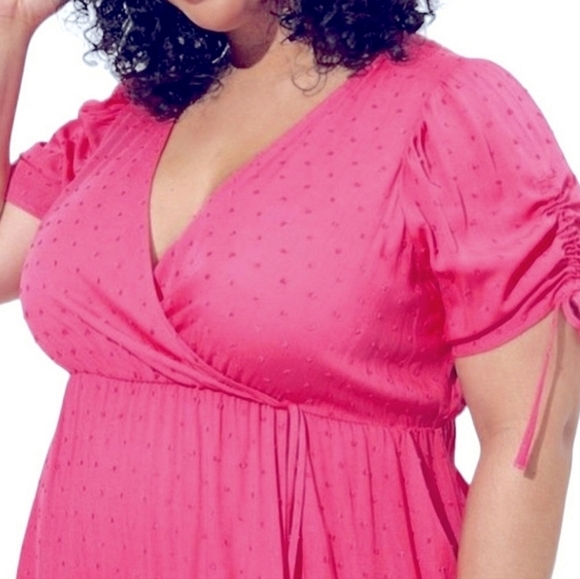 Torrid Swiss Dot Surplice Midi Dress Pink Womens Romantic - Picture 2 of 7